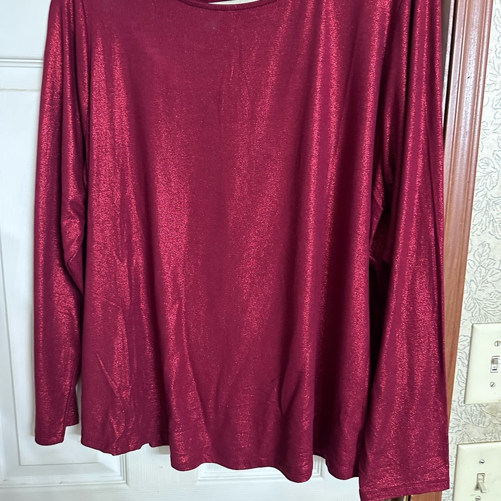 Elegant Red Long Sleeve Women's Top - Picture 1 of 2